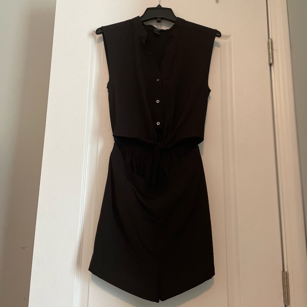 Romper - Picture 2 of 2